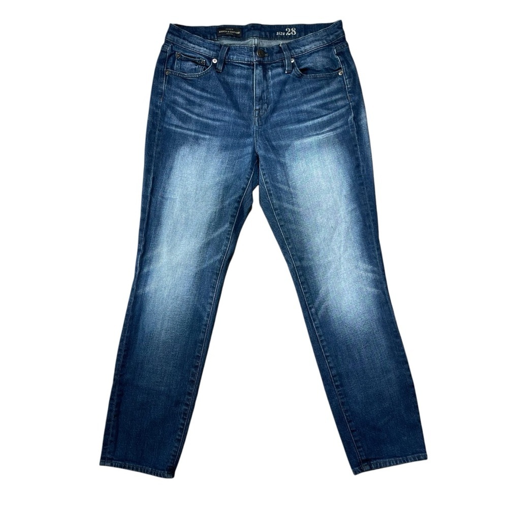 J. Crew Broken In Boyfriend bootcut Blue Jeans Women’s Size 28‎